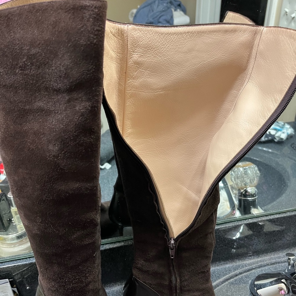 Manolo Blahnik suede brown knee length boots, great condition, size 37/1/2.